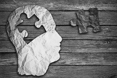 Zeichnung eines Kopfes, dem ein Puzzleteil fehlt